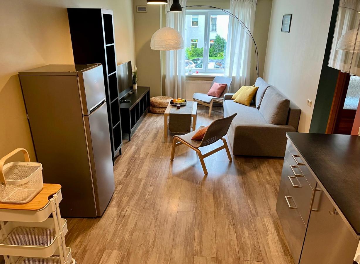 Cozy Vibes Like Home It Is Quiet Apartment With Three Bedrooms 里加 外观 照片